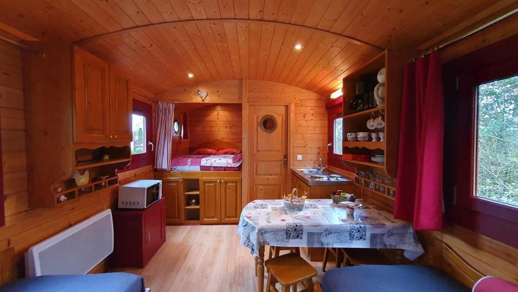 La Fermette Des Ramolleux Crécy-en-Ponthieu Quarto foto